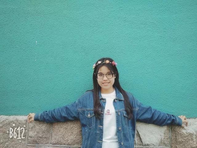 1113787e84cbe823f041e481b793c075.jpg 卫玲蔚3.jpg