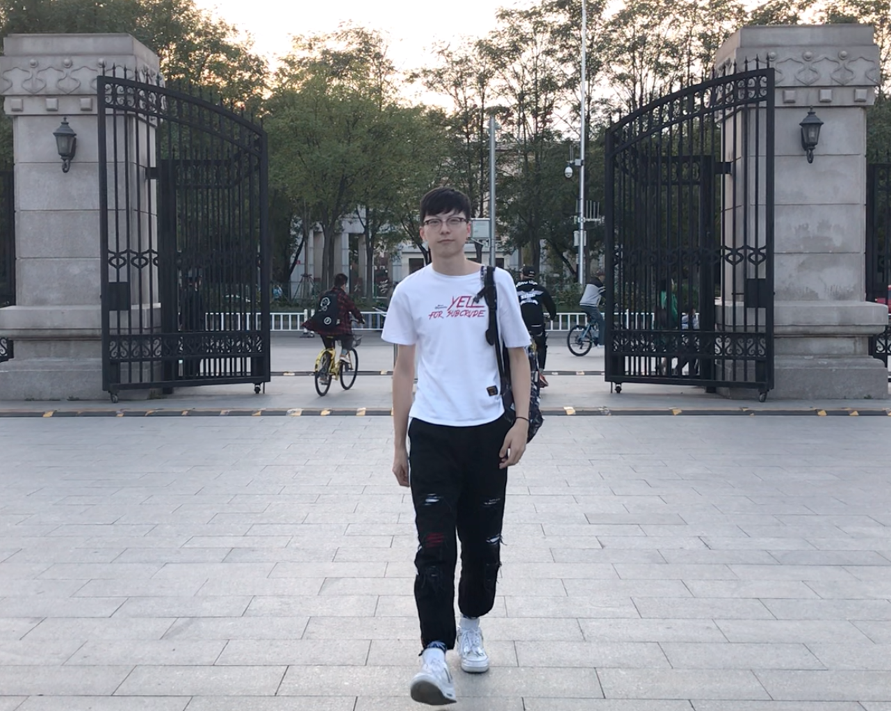 4ff23002e27ee960d164591d08744e2f.png 4ff23002e27ee960d164591d08744e2f.png