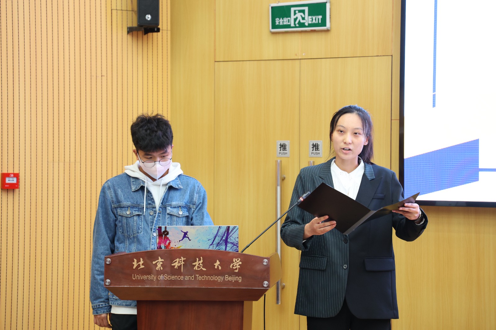 79cc0704c6b2a9aeacde2a0a32302836.jpg FZ4A9819.JPG