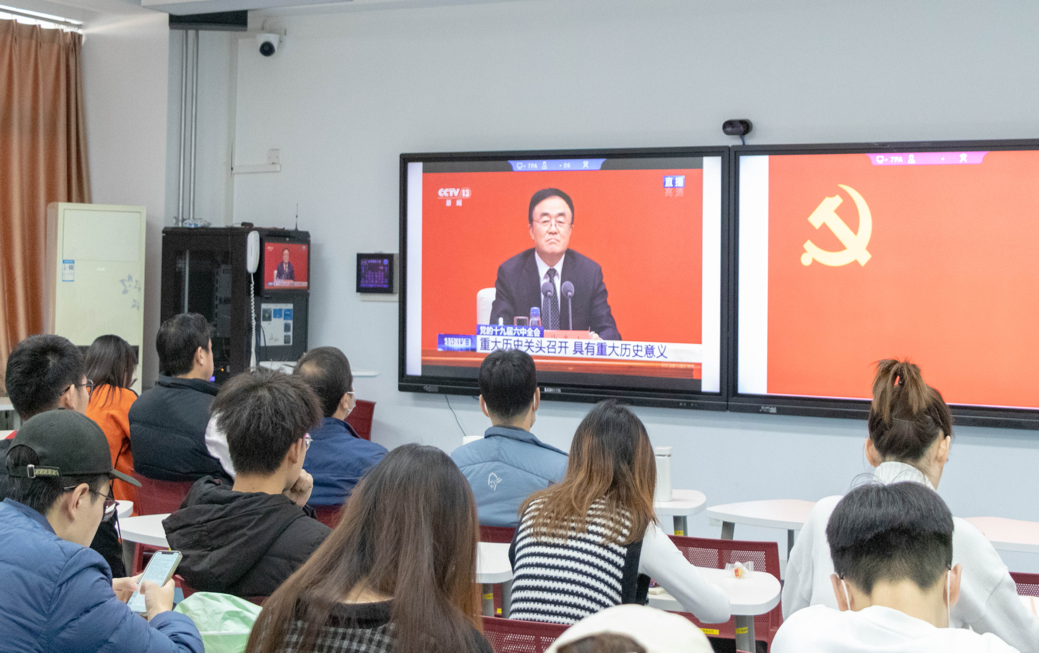 9c138a35f97ea049e0b1a33efc92f447.png 9c138a35f97ea049e0b1a33efc92f447.png