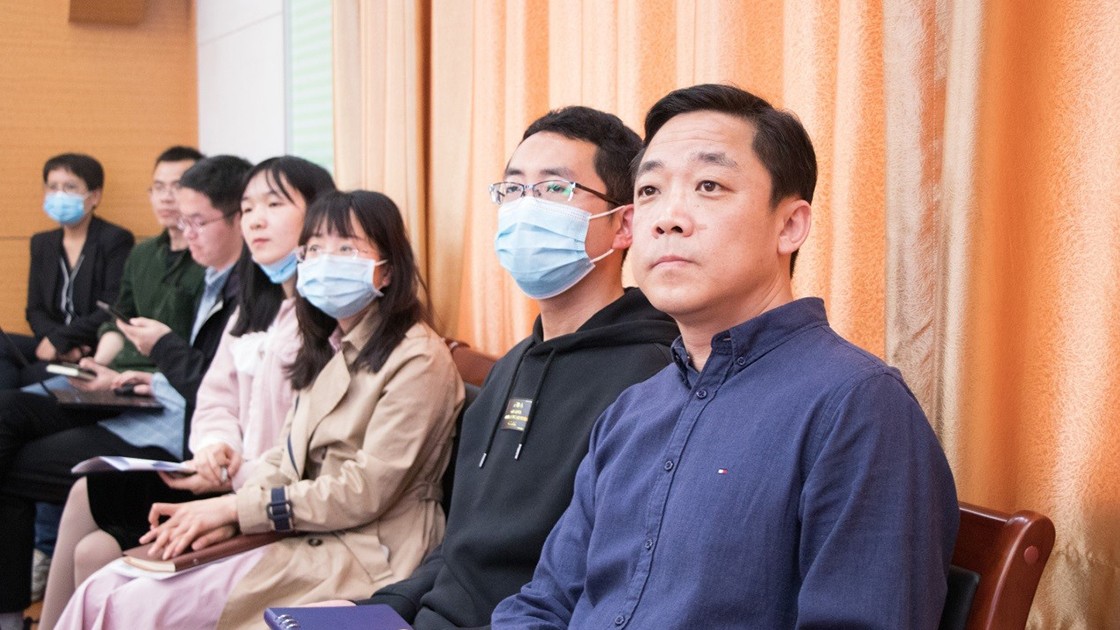 a685b29b951f829b41535f66d912befa.jpg a685b29b951f829b41535f66d912befa.jpg