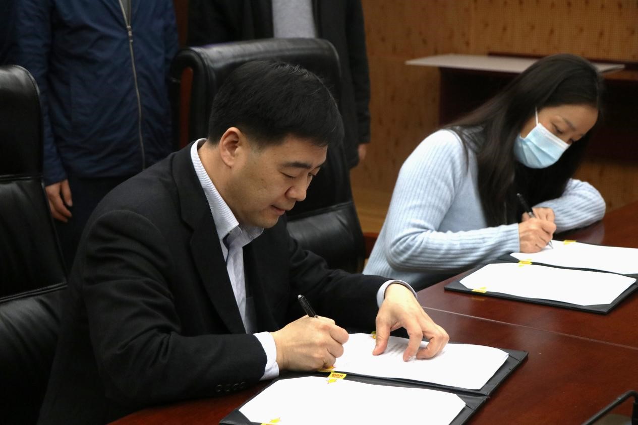 5a204b5149a751b6cde11890e94cf7bd.jpg 5a204b5149a751b6cde11890e94cf7bd.jpg