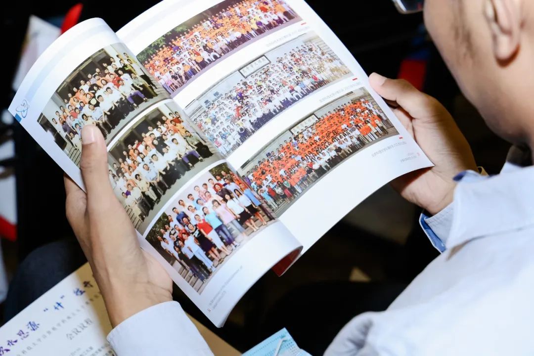 f6975674b57888e4d3fdd56ba22eeb0a.jpg f6975674b57888e4d3fdd56ba22eeb0a.jpg