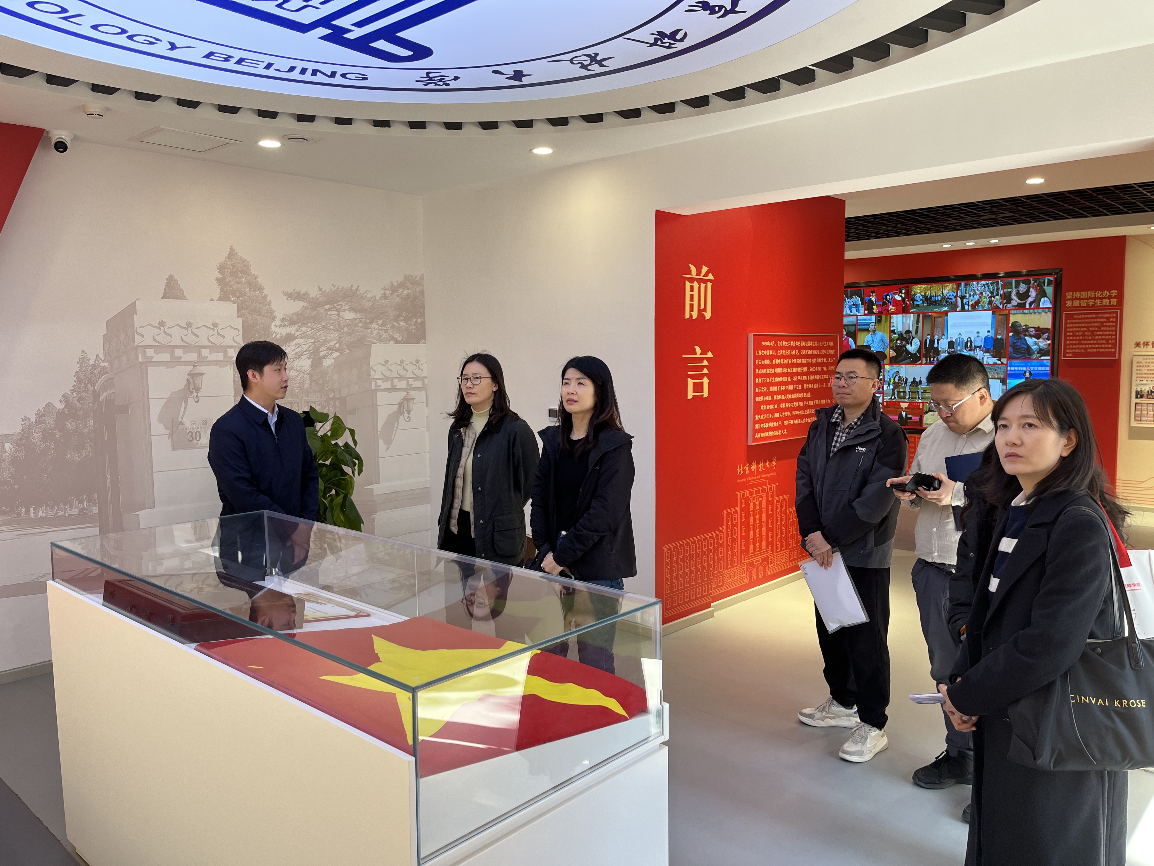 3d8d9fa1c077233a1a31a81966a665f7.jpg 3d8d9fa1c077233a1a31a81966a665f7.jpg